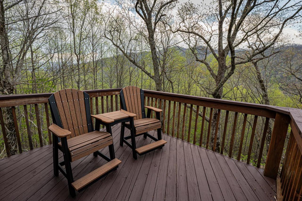Staynantahala - Smoky Mountain Cabins And Luxury Yurts Aquone Exterior foto